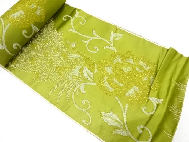 アンティーク　孔雀に牡丹唐草模様織り出し　布団地反物